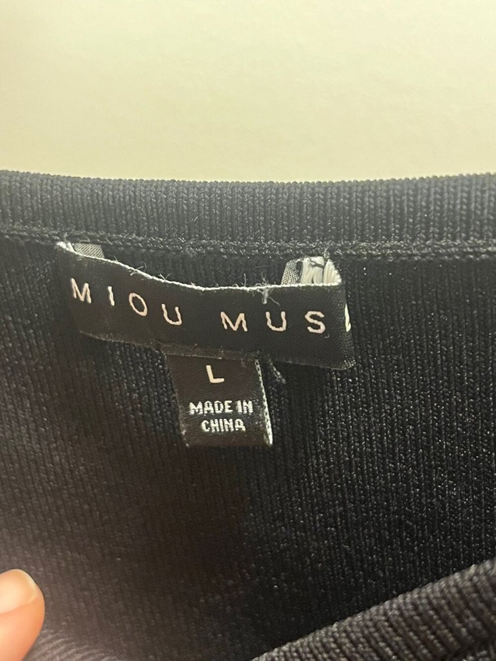 Miou Muse - Picture 3 of 3